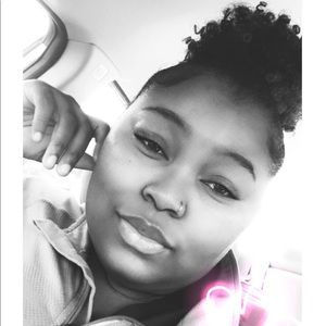 Meet your Posher, Christiana